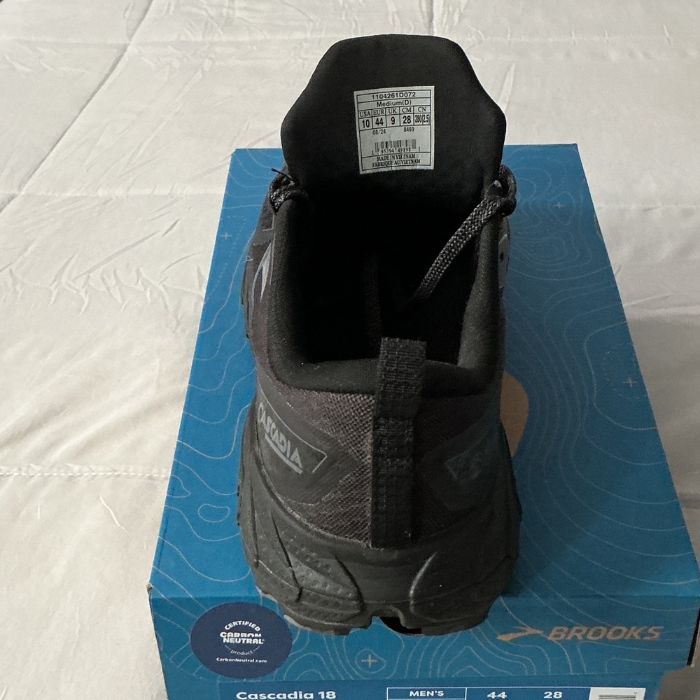 Brooks Cascadia Men's Running Shoes - Picture 6 of 6